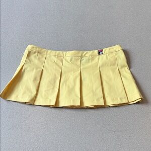 FILA X HAILEY by Urban Outfitters Popcorn Yellow Pleated Mini Skirt Size 2